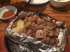 古法馕坑烤肉-阿里家·新疆烤肉酒場 by MIG