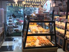 面包甜点陈列柜-麦加利蛋糕(荟景时代店)