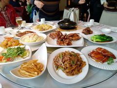 -御花园·粤菜·海鲜火锅(中山公园店)