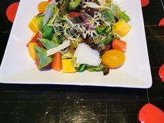 牛油果沙拉-wann lounge 低温慢煮牛排·清吧