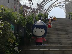 -时尚MEGO商业广场(华新地铁店)
