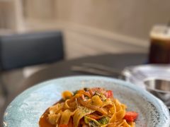 辣汁香肠宽面-A30 BISTRO