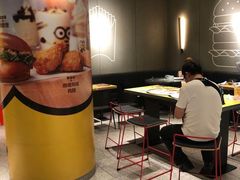 -麦当劳(中山公园龙之梦店)