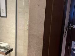 -上海龙之梦万丽酒店