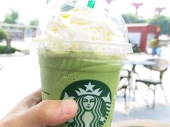 -星巴克(西安曲江银泰店)