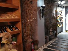 -泰·菩提树下[泰式按摩x精油SPAx肩颈头疗](新景店)