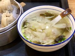 榨菜鲜肉小馄饨-景芳周大姐(国大城市广场店)