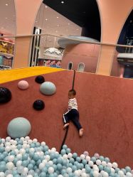 -奈尔宝家庭中心·亲子餐厅(鄞州万达店)