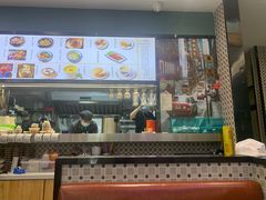 -香港新记茶餐厅(湖墅南路店)