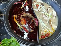 -乖嬢嬢重庆老火锅(南联店)