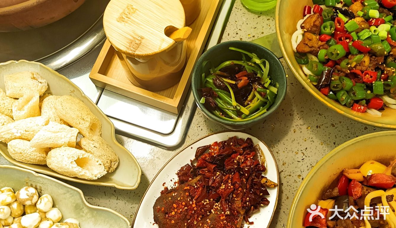 来楠无吃椰子鸡啦!