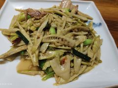 高山笋炒鲜肉-下梅人家土菜馆(历史文化餐厅度假区店)