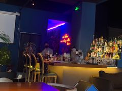 -TiKi餐厅酒吧