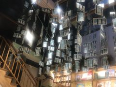 -猫的天空之城概念书店(杭州南宋御街店)