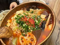 番茄锅底-成都你六姐·牛肉冒菜(城市集市合生汇店)