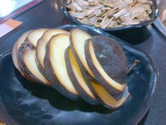 -果松木炭酸菜铜火锅·外婆参鸡汤