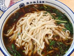 -镇南锅盖面馆(解放路店)