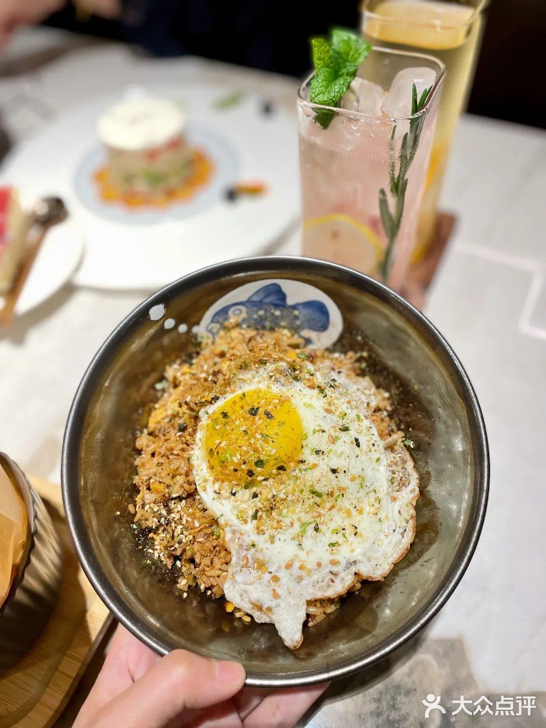 棒呆了！ 超大超豪华法式西餐厅