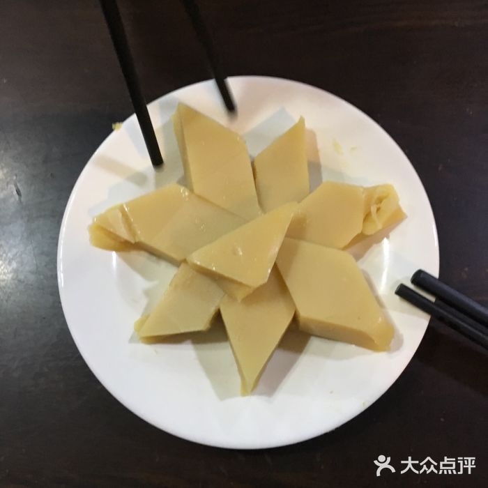姚记炒肝店(鼓楼店)豌豆黄儿图片