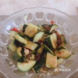 夏季清胃消暑之必备凉菜辣椒拍黄瓜
