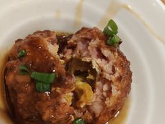蛋黄狮子头-金春禧(世茂国际广场店)