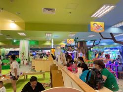 -莫莉幻想儿童乐园(武汉金银潭永旺店)