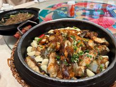 -年辉渔村·非遗传承餐厅(新丰江店)