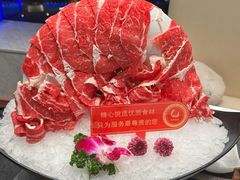 -云顶旋转自助景观餐厅