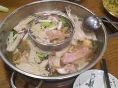 -三文彩虹鳟鱼庄