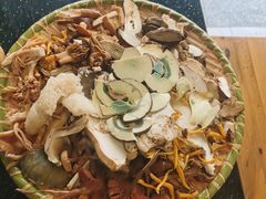 -草墩罗非鱼庄•野生菌•腊排骨(七星街上段店)