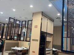 -七欣天香辣蟹火锅(闵行浦江欢乐颂店)