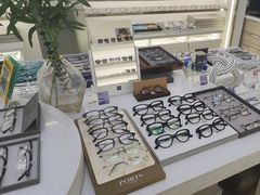 -视野联行眼镜·蔡司·尼康战略合作店(城西银泰店)
