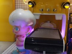 -泡泡玛特POPMART(上海环球港店)