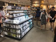 -MUJI无印良品(滨江宝龙城店)