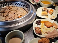 -梨花自助烤肉(乐宾店)