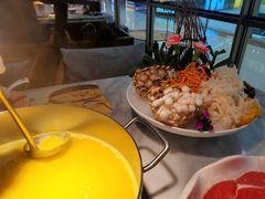 -澳美徕·港式花胶鸡火锅(高新万达店)