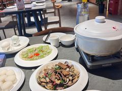 -佬太公海鸭·海鲜大排档(上海总店)