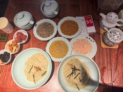 -裕兴记•蟹黄面馆(人民广场店)