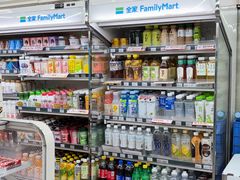 -全家便利店(宜山路站店)