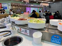 自助取餐区-咕叽咕叽自助烤肉小火锅(西城广场购物中心店)