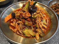 -草家酱蟹炭火烤肉店(珲春南路一店)
