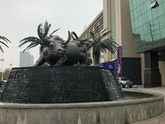 -汉口北国际商品交易中心品牌服装城
