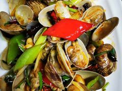 -马路边上·小海鲜烧烤(八一路店)