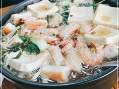 -天瑞福云南过桥米线(十里河店)