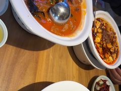 -严记小天府酸菜鱼(西四路店)