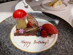 圣诞草莓蛋糕佐树莓冰霜-Le Bistrot de Racine