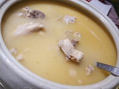 猪肚鸡汤-辛香汇(飞洲店)