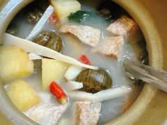 -正宗南铁拉叔沙煲螺·烧烤·秘制靓粥(南铁总店)