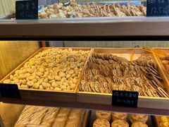 -包满意面包糕点(东坝店)