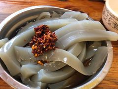 -小锅巴纳西餐厅